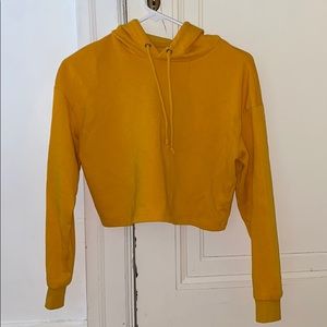 DIVIDED Cropped hoodie